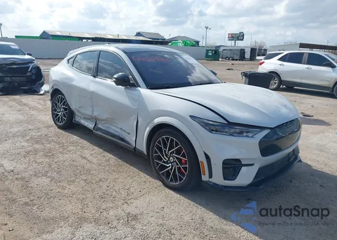 2023 Ford Mustang Mach-E Gt z USA, uszkodzony, nr VIN 3FMTK4SX5PMA12141